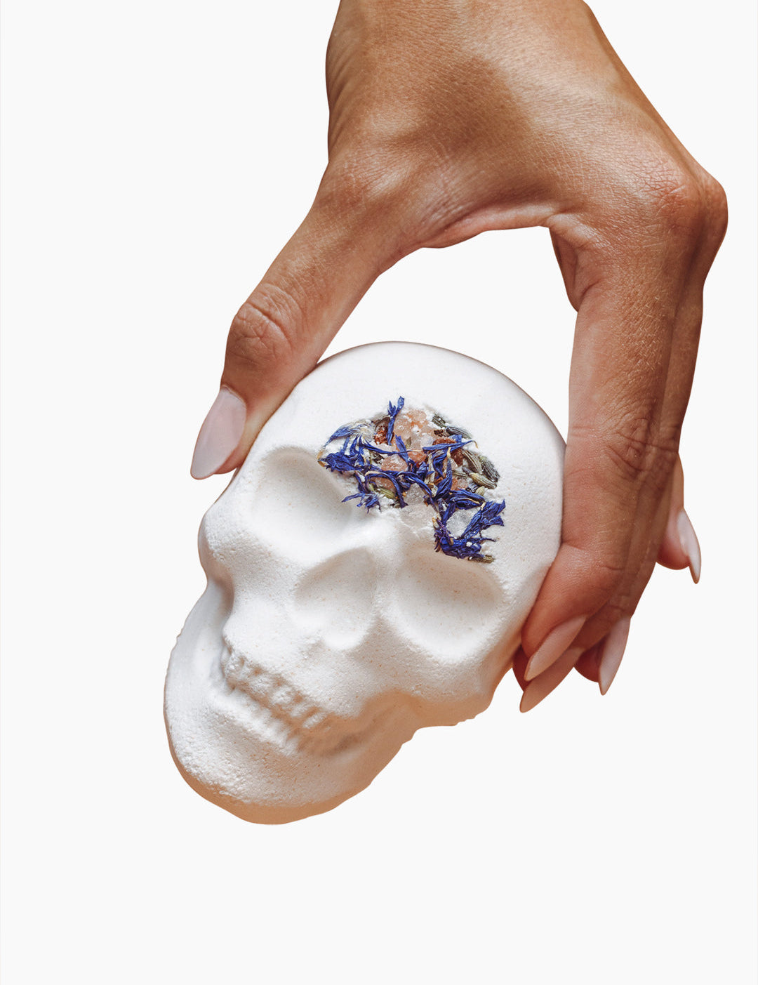 Mahina-Crystal-Skull-Bath-Bomb-Bath-Bomb-Los-Angeles-Salt-Company-6_879db733-1581-4ba8-9183-07980744d1b4.jpg