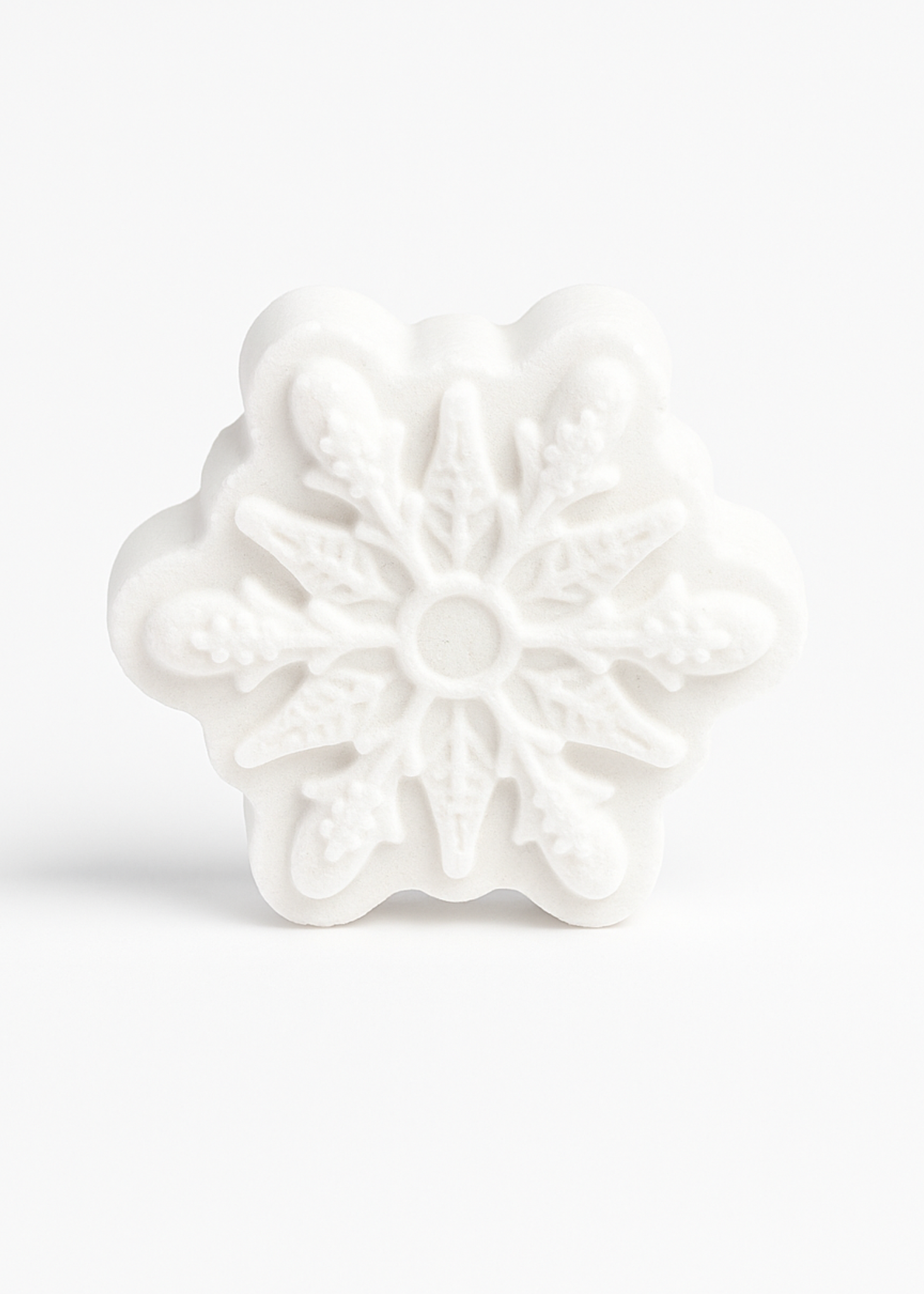 Sweater Weather Crystal Bath Bomb